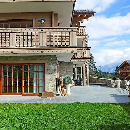 Crans-montana Sleeps 10 Pool Wifi 펜션 크란스몬타나